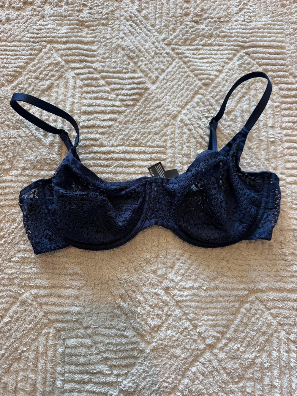 DKNY Navy Blue Lace Unlined Underwire Bra Size 34D